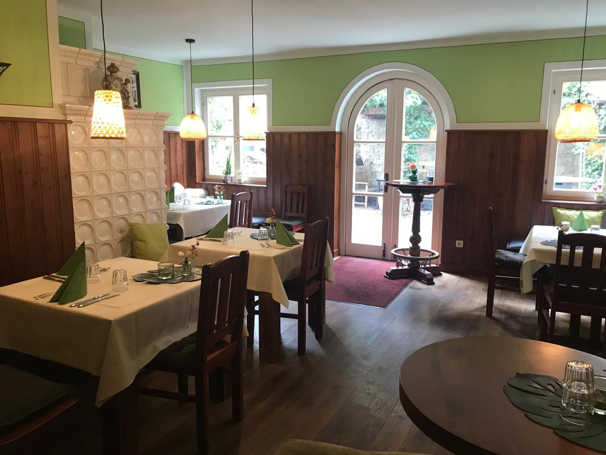 Hotel & Restaurant Sonnenhoefle Sommerhausen Esterno foto
